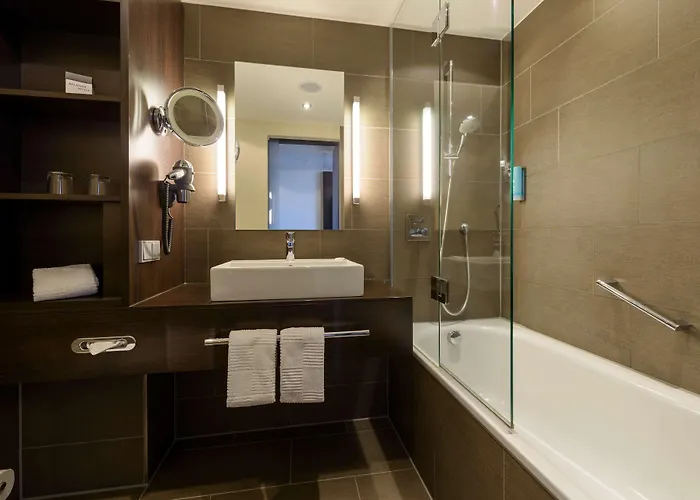 Atlantic 4* ליבק